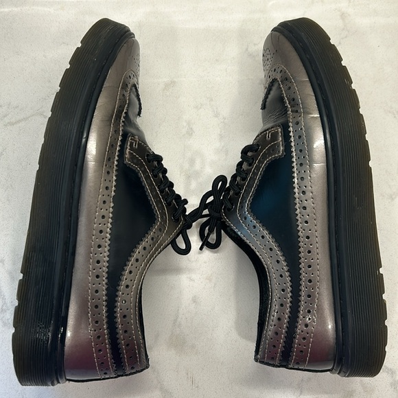 Doc Marten’s Black Metallic Floyd Brogues Loafer Shoes Leather Wing Tip Lug Sole - Picture 6 of 16